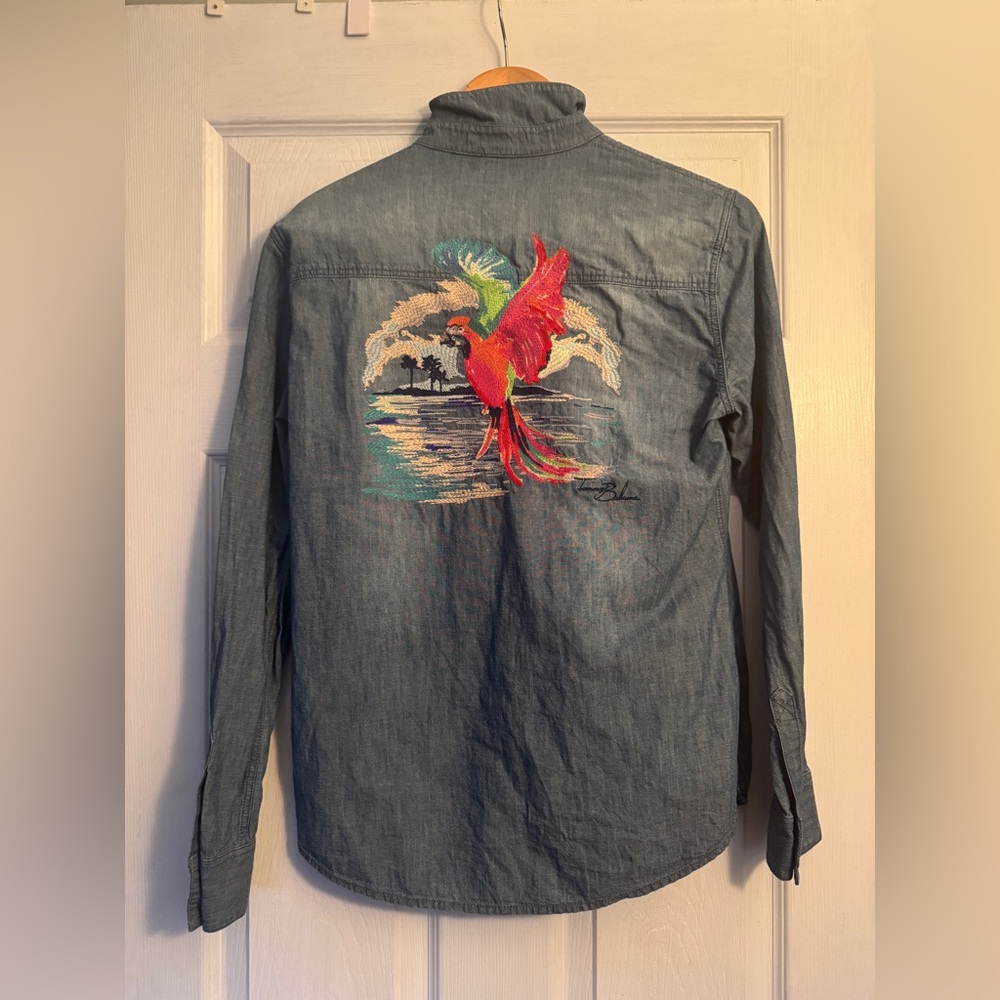 Tommy Bahama Casual Blue Button Down Shirt